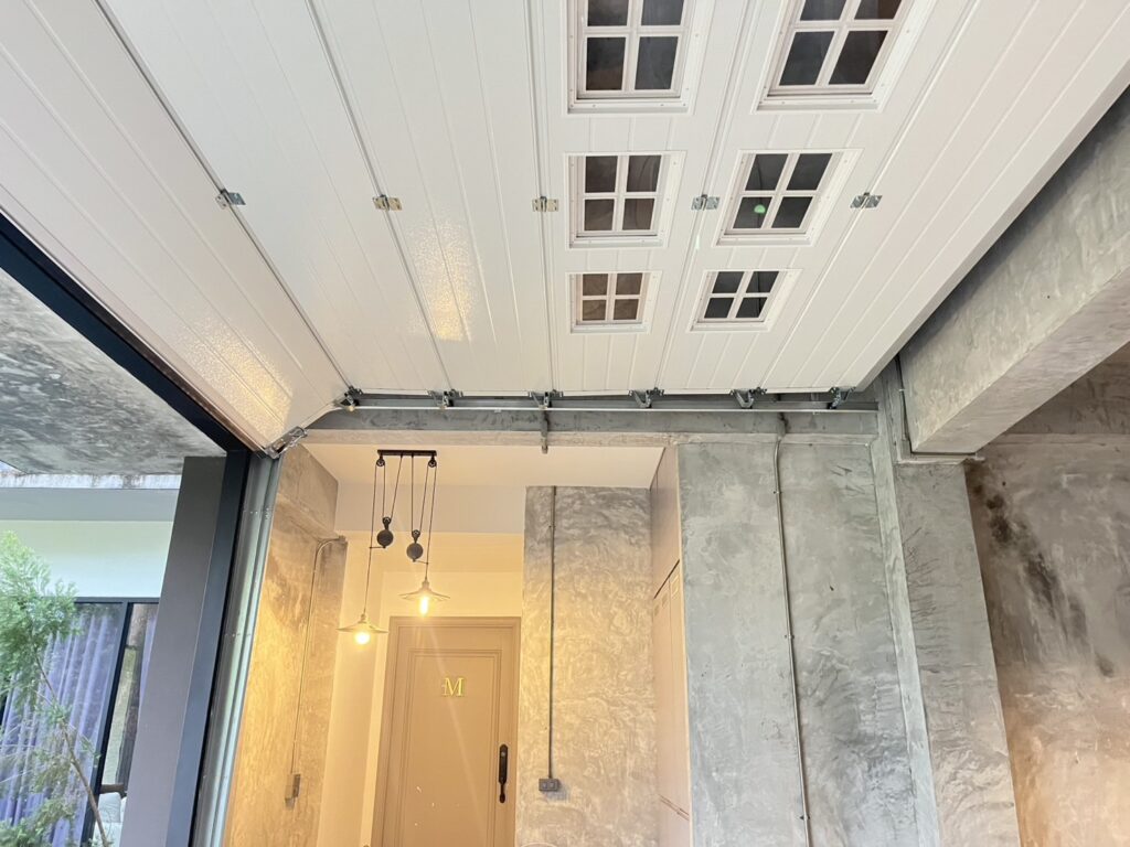 Installation photo of Garage Doors for Residential Projects in Bangkok by OZ DOOR (9)