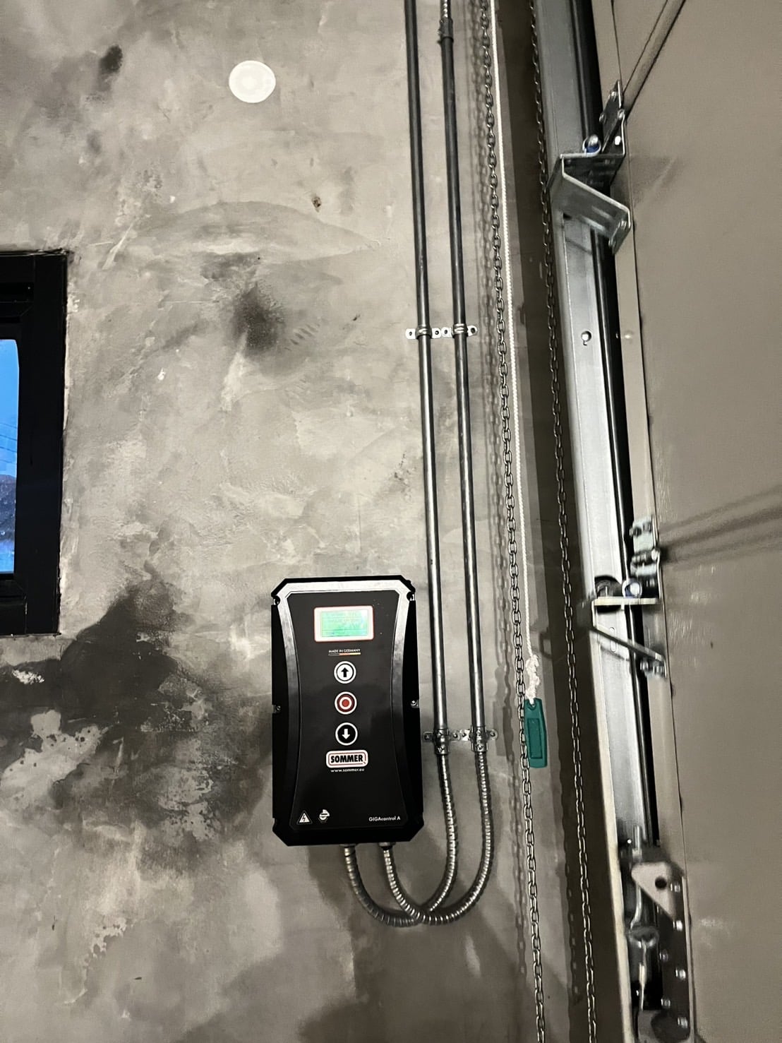 Installation photo of Garage Doors for Residential Projects in Bangkok by OZ DOOR (11)