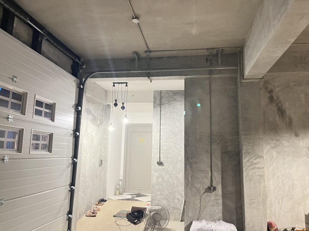Installation photo of Garage Doors for Residential Projects in Bangkok by OZ DOOR (14)
