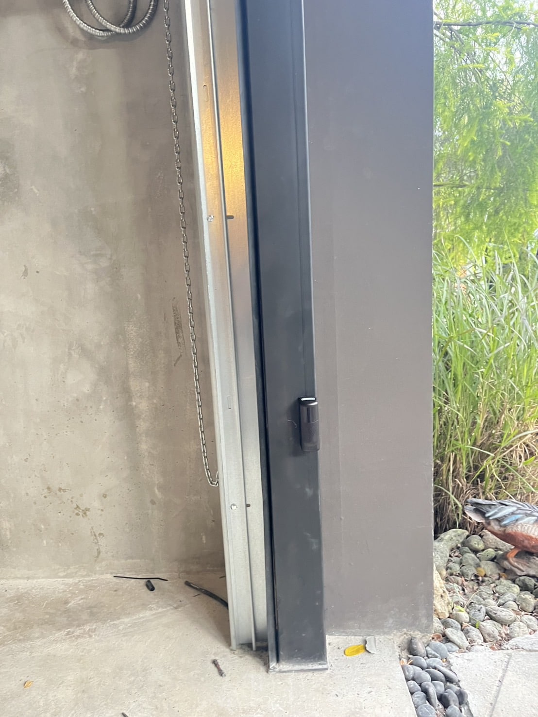 Installation photo of Garage Doors for Residential Projects in Bangkok by OZ DOOR (16)