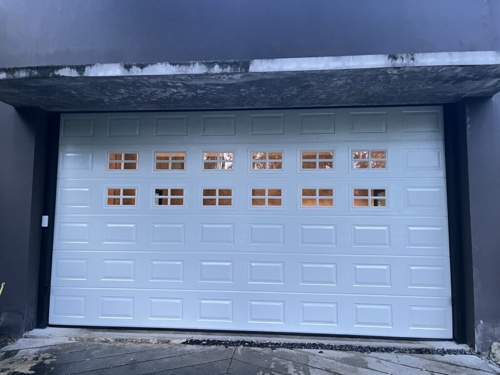 Installation photo of Garage Doors for Residential Projects in Bangkok by OZ DOOR (2)