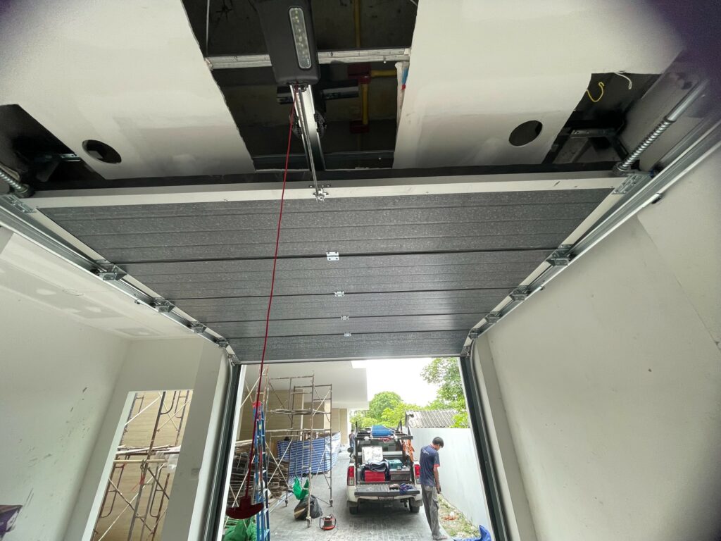 Installation photo of Garage Doors for Residential Projects in Bangkok by OZ DOOR (6)