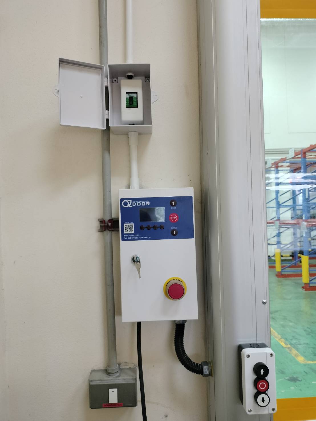 ภาพผลงานติดตั้งประตูไฮสปีด รุ่น Standard สำหรับคลีนรูมและ GMP ที่สระบุรี โดย OZ DOOR (8)