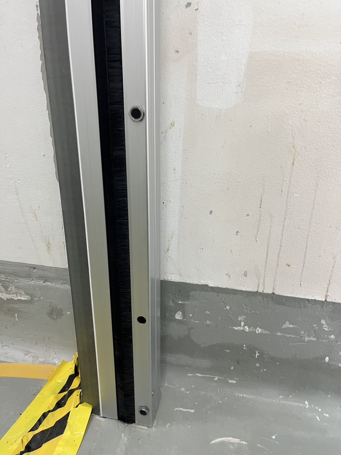 ภาพผลงานติดตั้งประตูไฮสปีด รุ่น Standard สำหรับโรงงานอุตสาหกรรม ที่สมุทรปราการ โดย OZ DOOR (9)