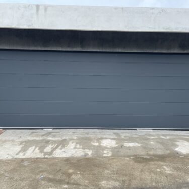 ประตูโรงรถ|Garage Door|Sahara Grey