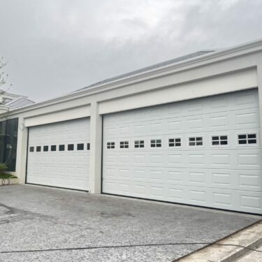 ประตูโรงรถ|Garage Door|Classic White