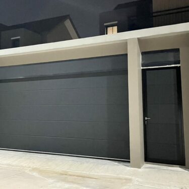 ประตูโรงรถ|Garage Door|Sahara Grey