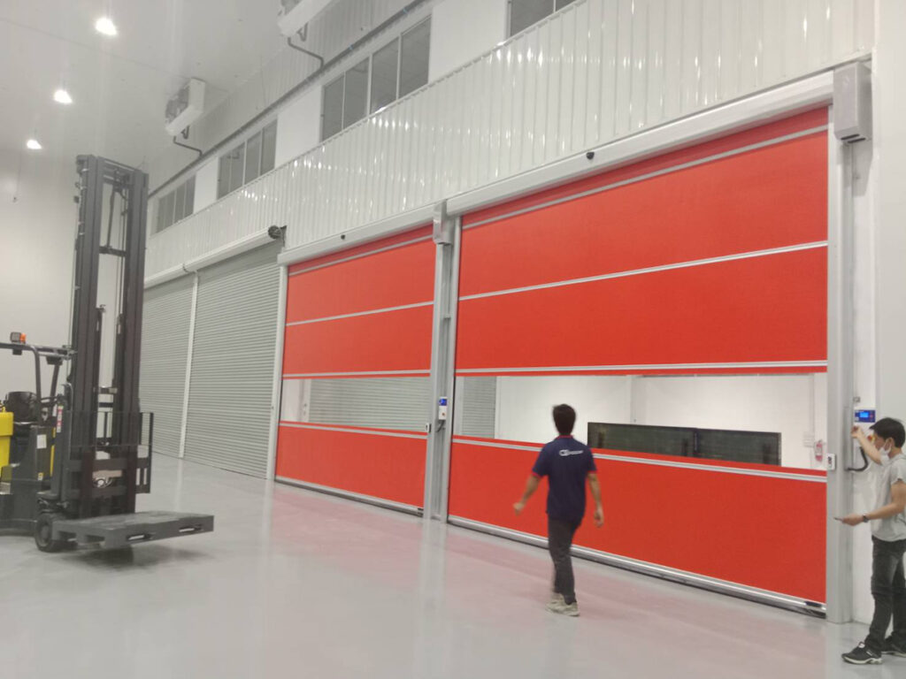 ประตูความเร็วสูงติดตั้งในโรงงานประเทศไทย โดย OZ Door Thailand