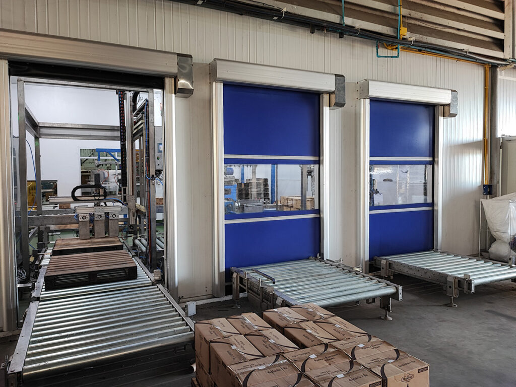 ผ้าใบ PVC สีน้ำเงินประตูไฮสปีด สำหรับคลีนรูมและอุตสาหกรรมยา