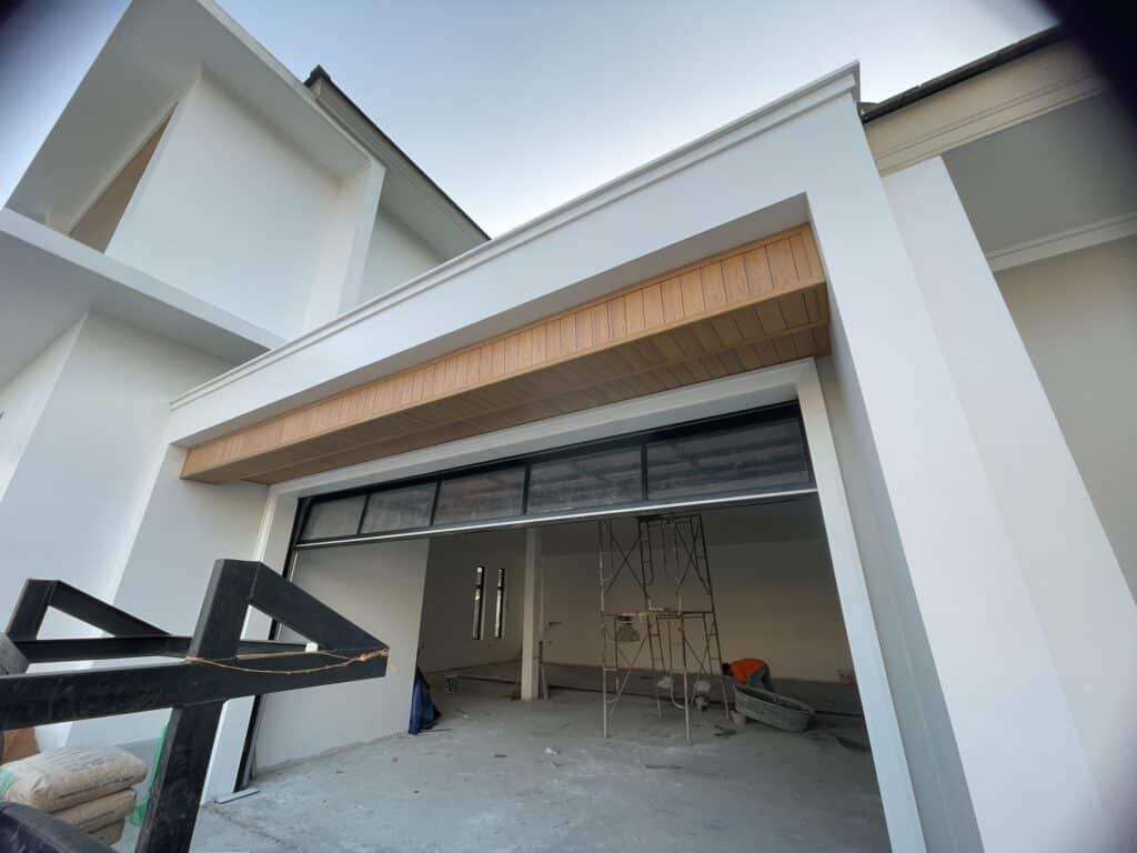 Installation photo of Garage Doors for Single House in Chiang Mai by OZ DOOR (2)