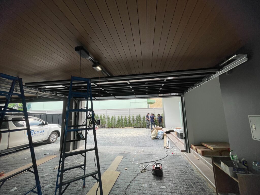 Installation photo of Garage Doors for Single House in Nakhon Pathom by OZ DOOR (2)