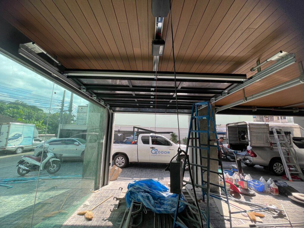 Installation photo of Garage Doors for Single House in Nakhon Pathom by OZ DOOR (7)