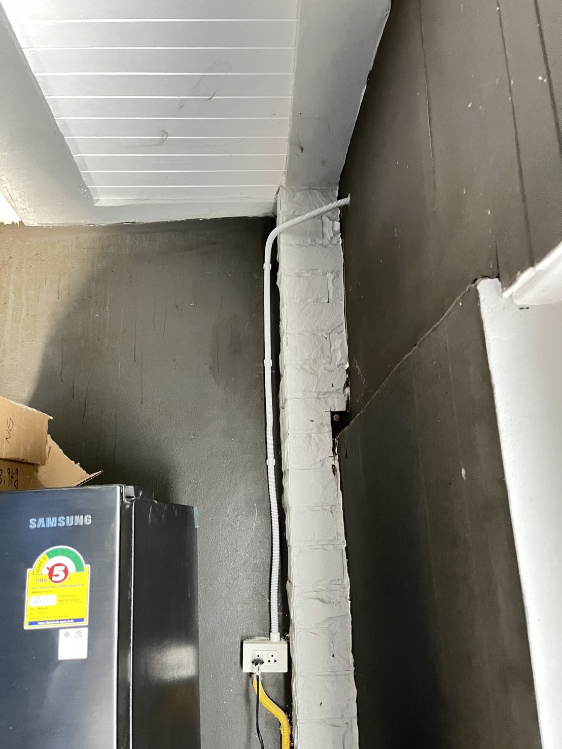 Installation photo of Garage Doors for Single House in Phuket by OZ DOOR (18)