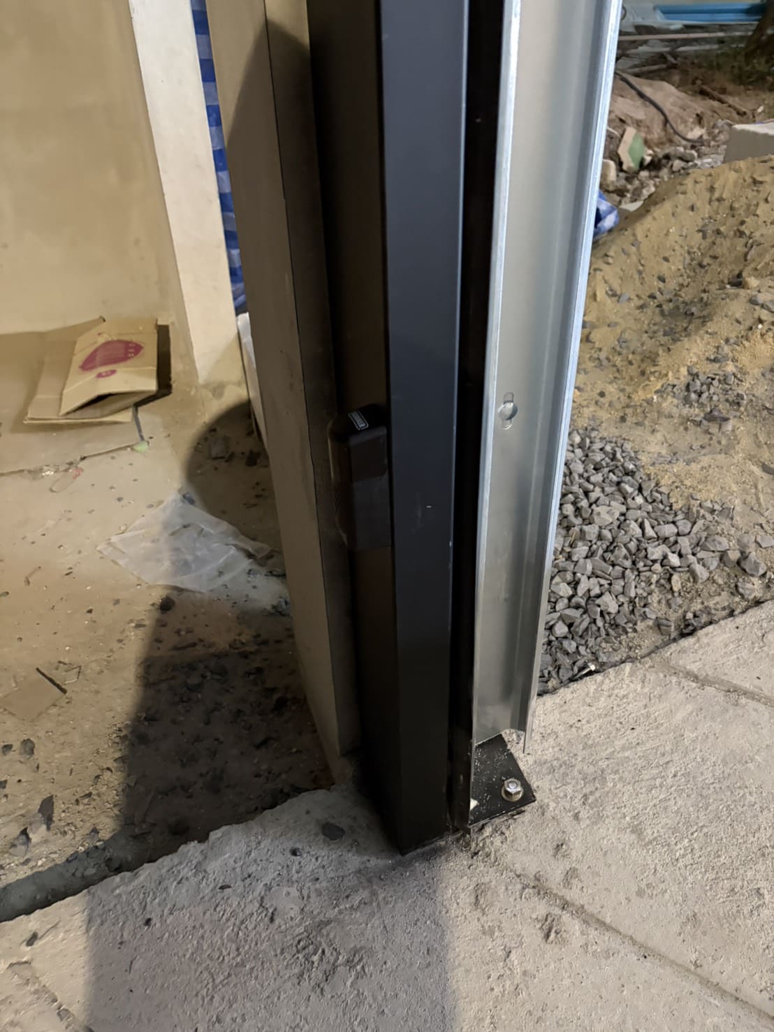 Installation photo of Garage Doors for Housing Estate / Developer in Pathum Thani by OZ DOOR (12)