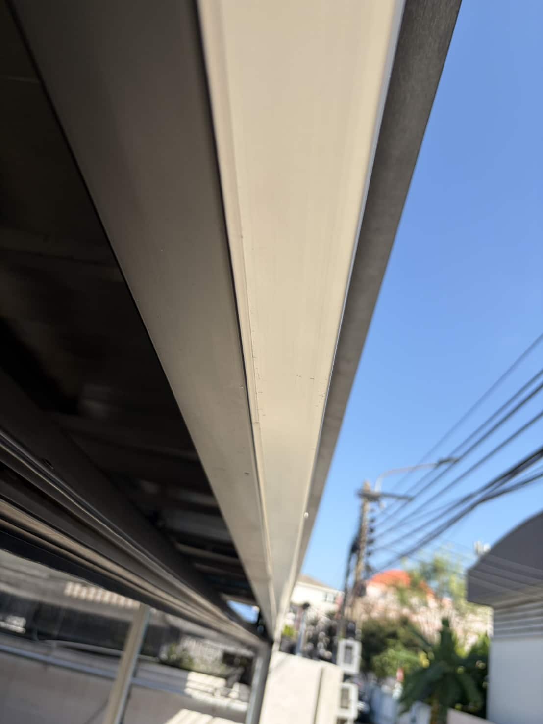 Installation photo of Garage Doors for Housing Estate / Developer in Pathum Thani by OZ DOOR (15)