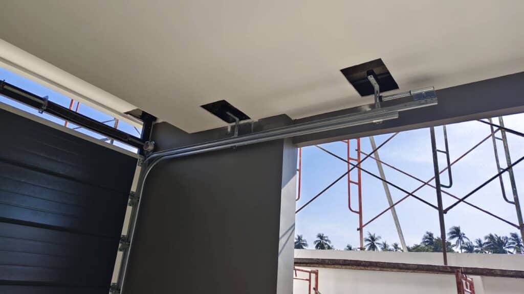 Installation photo of Garage Doors for Single House in Chiang Mai by OZ DOOR (5)