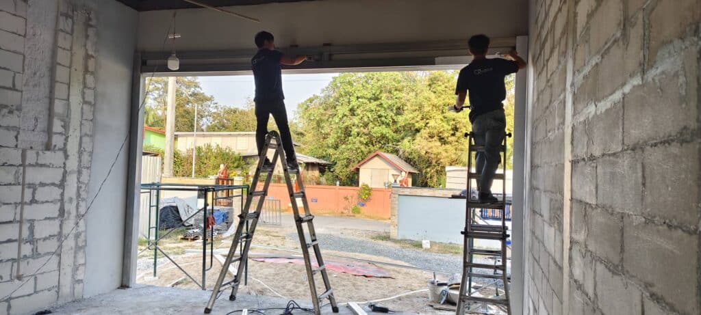 Installation photo of Garage Doors for Single House in Chonburi by OZ DOOR (6)