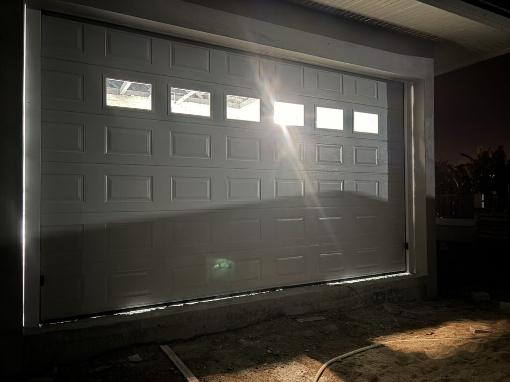 Installation photo of Garage Doors for Single House in Chonburi by OZ DOOR (22)