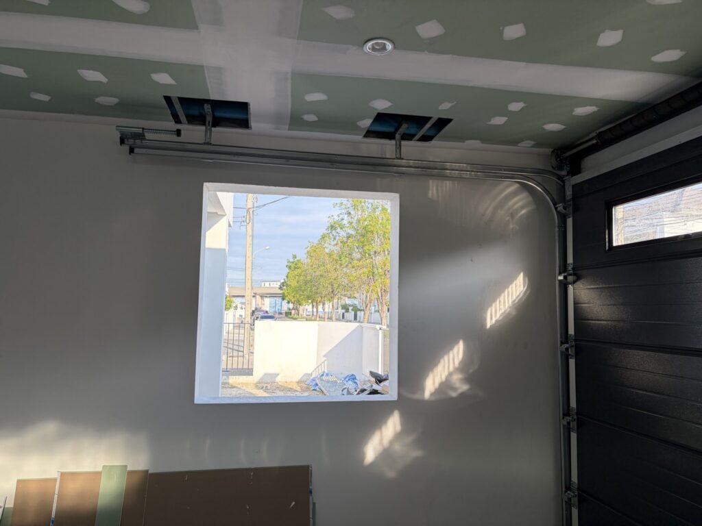 Installation photo of Garage Doors for Single House in Nonthaburi by OZ DOOR (7)