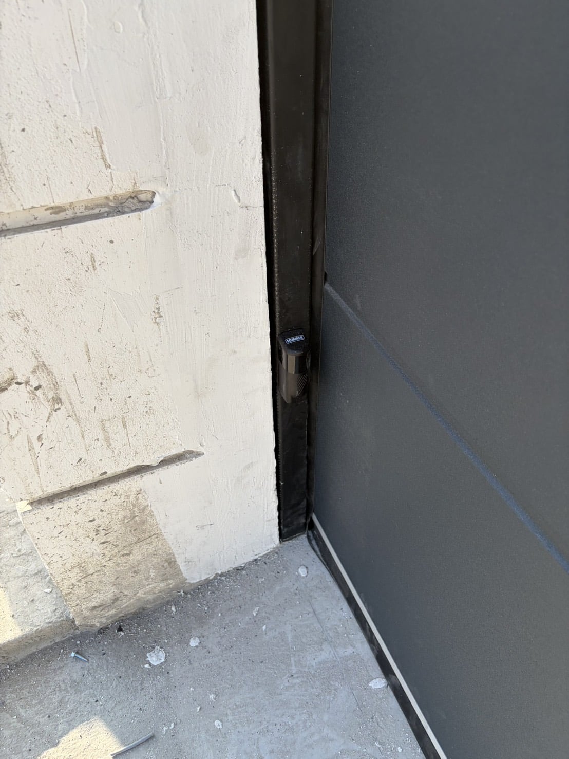 Installation photo of Garage Doors for Single House in Nonthaburi by OZ DOOR (11)