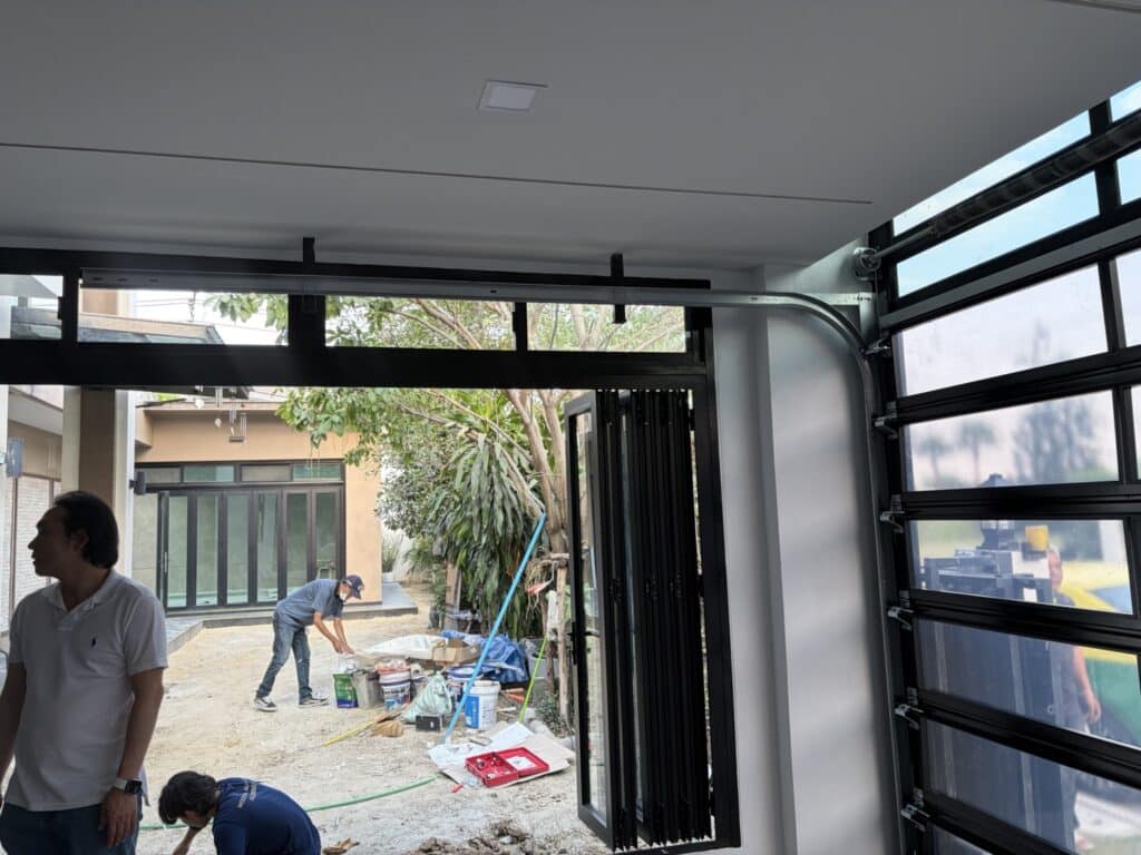 Installation photo of Garage Doors for Single House in Nonthaburi by OZ DOOR (5)