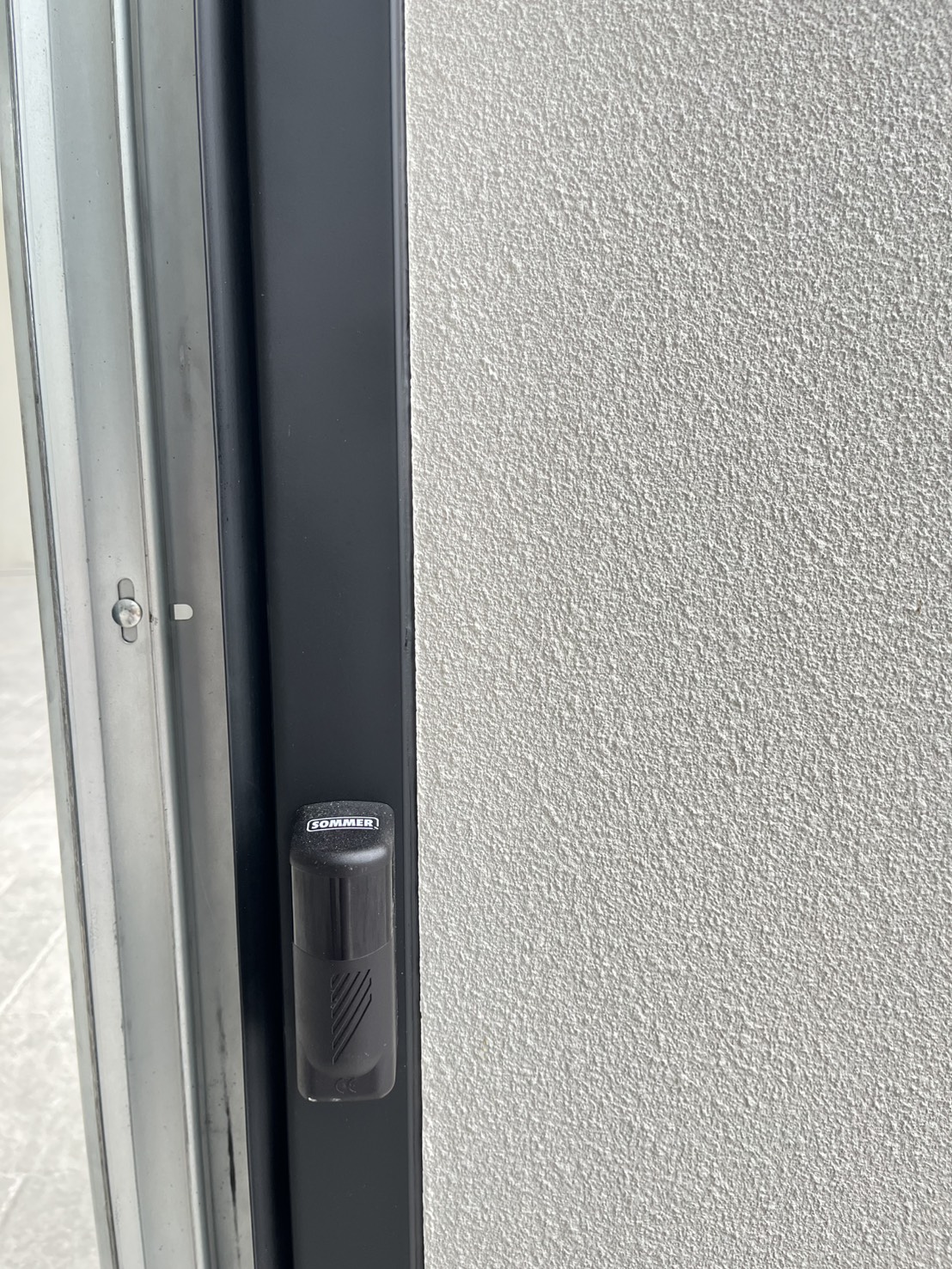 Installation photo of Garage Doors for Single House in Pathum Thani by OZ DOOR (6)