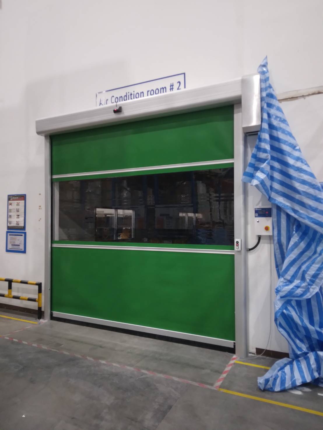 ภาพผลงานติดตั้งประตูไฮสปีด รุ่น Standard สำหรับคลีนรูมและ GMP ที่กรุงเทพมหานคร โดย OZ DOOR (3)