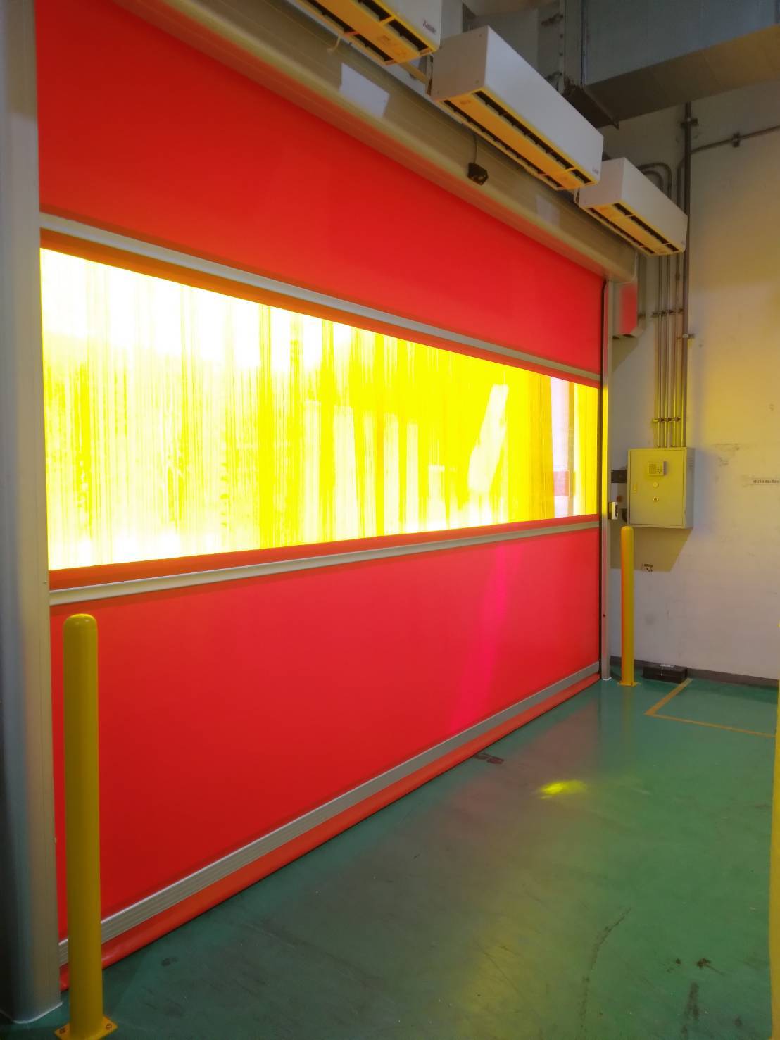 Installation photo of High Speed Doors for Cleanroom / GMP in Rayong by OZ DOOR (3)