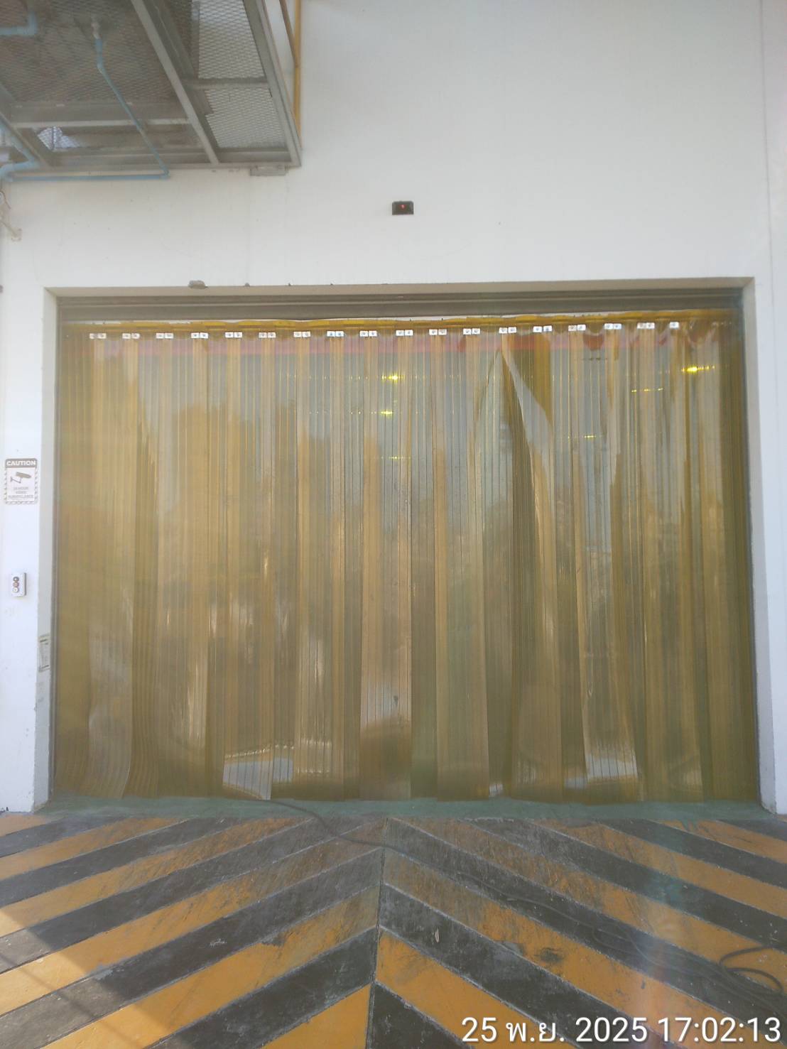 Installation photo of High Speed Doors for Cleanroom / GMP in Rayong by OZ DOOR (5)