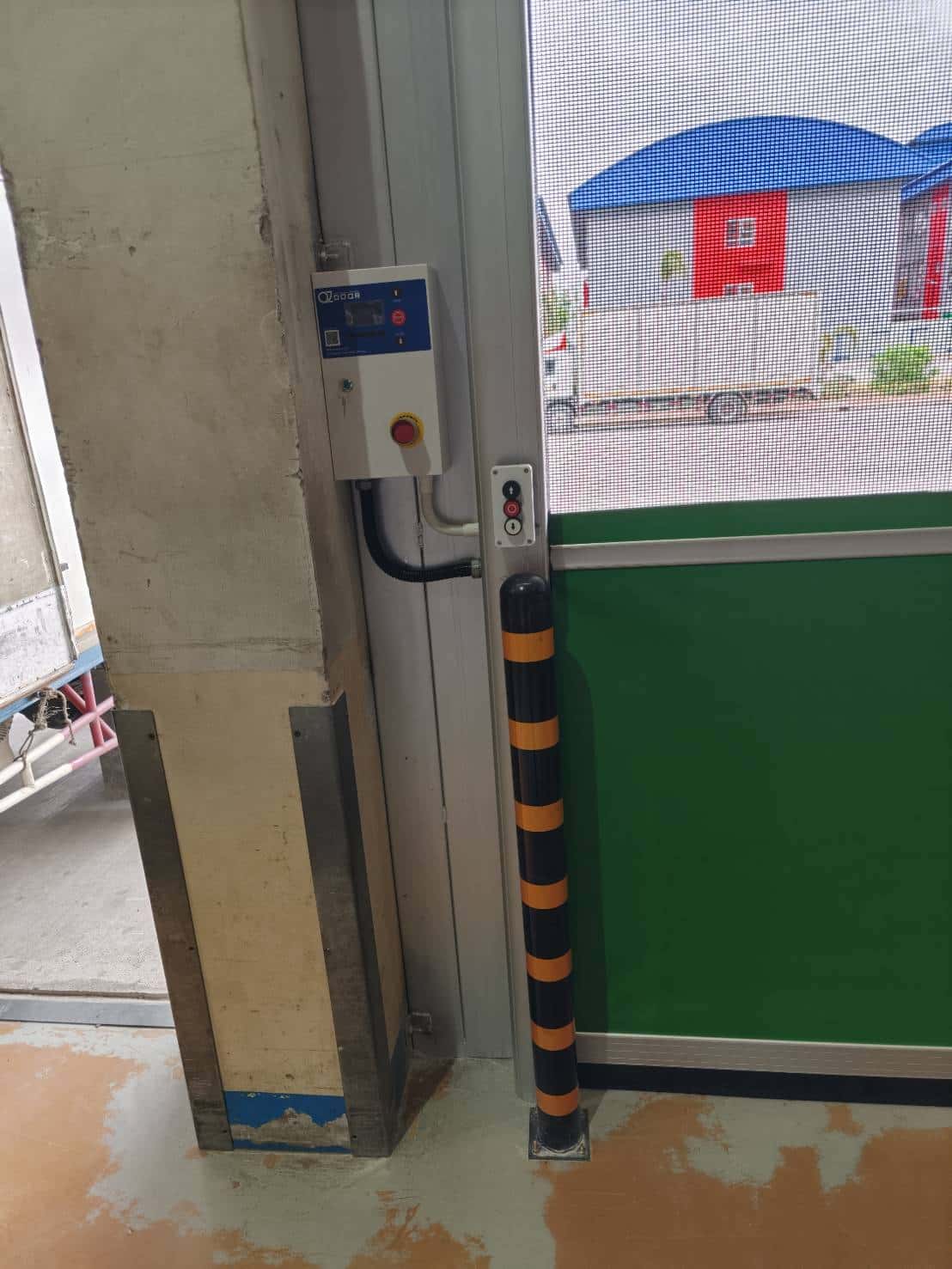 ภาพผลงานติดตั้งประตูไฮสปีด รุ่น Standard สำหรับคลีนรูมและ GMP ที่สมุทรปราการ โดย OZ DOOR (4)