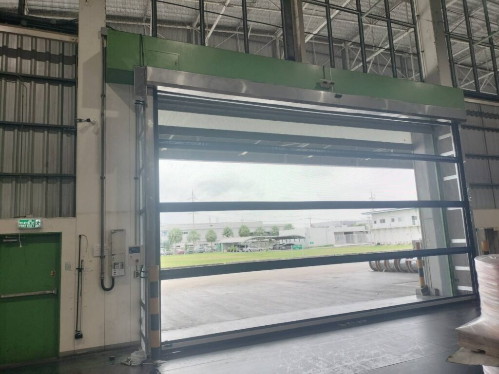 ภาพผลงานติดตั้งประตูไฮสปีด รุ่น Standard สำหรับคลีนรูมและ GMP ที่สมุทรปราการ โดย OZ DOOR (4)