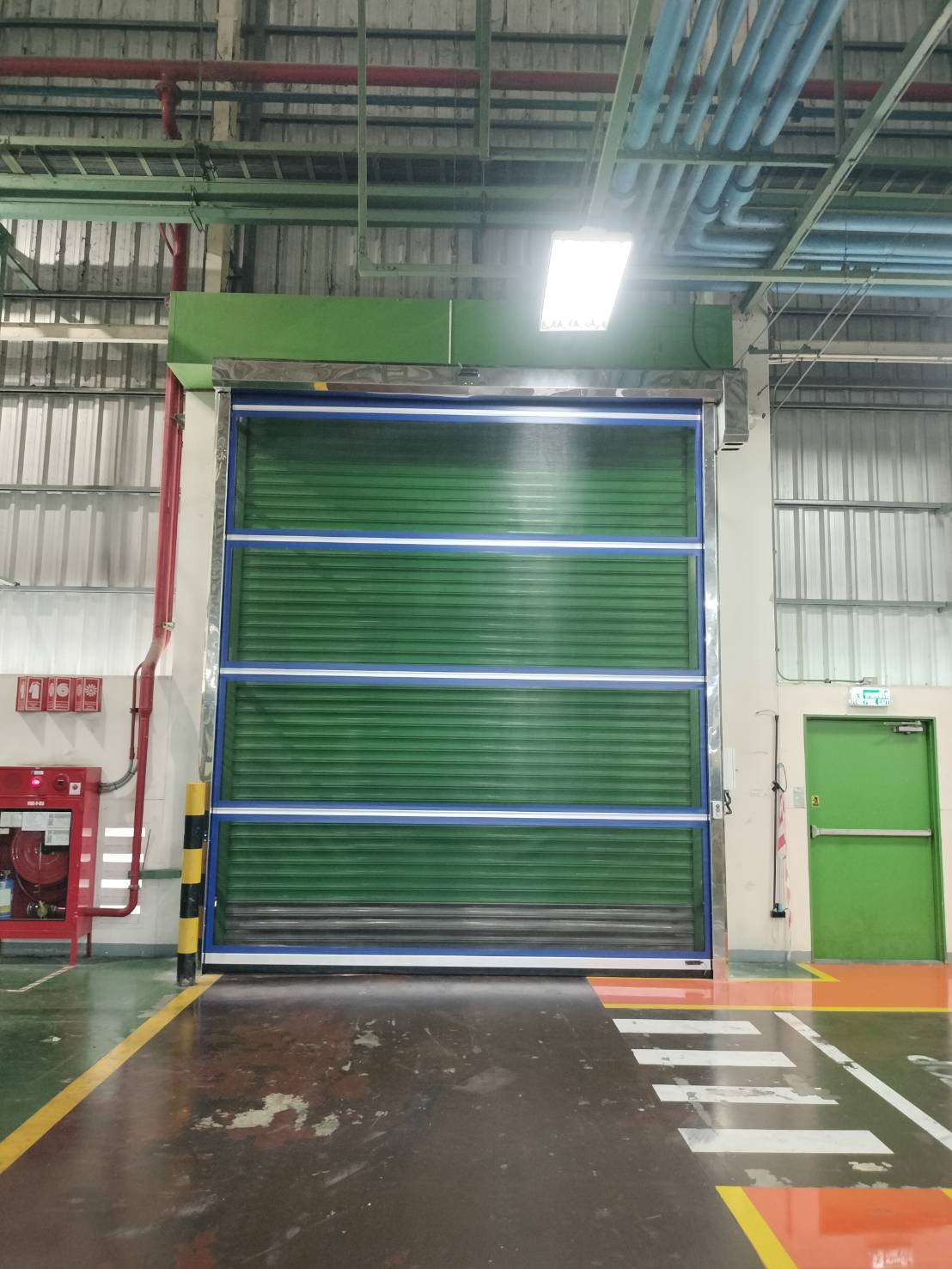 ภาพผลงานติดตั้งประตูไฮสปีด รุ่น Standard สำหรับคลีนรูมและ GMP ที่สมุทรปราการ โดย OZ DOOR (9)