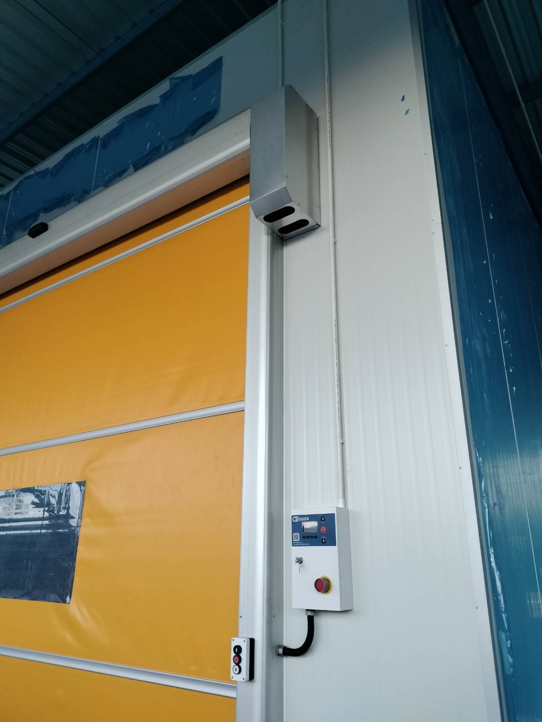 Installation photo of High Speed Doors for Food & Beverage in Prachin Buri by OZ DOOR (2)