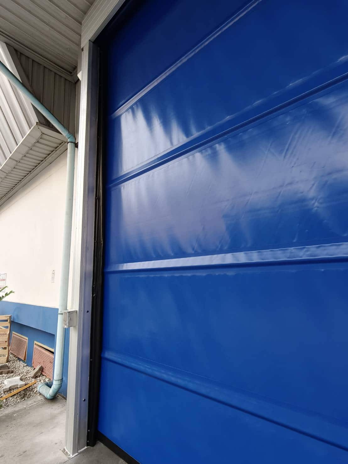 ภาพผลงานติดตั้งประตูไฮสปีด รุ่น Standard สำหรับอาหารและเครื่องดื่ม ที่สมุทรสาคร โดย OZ DOOR (17)