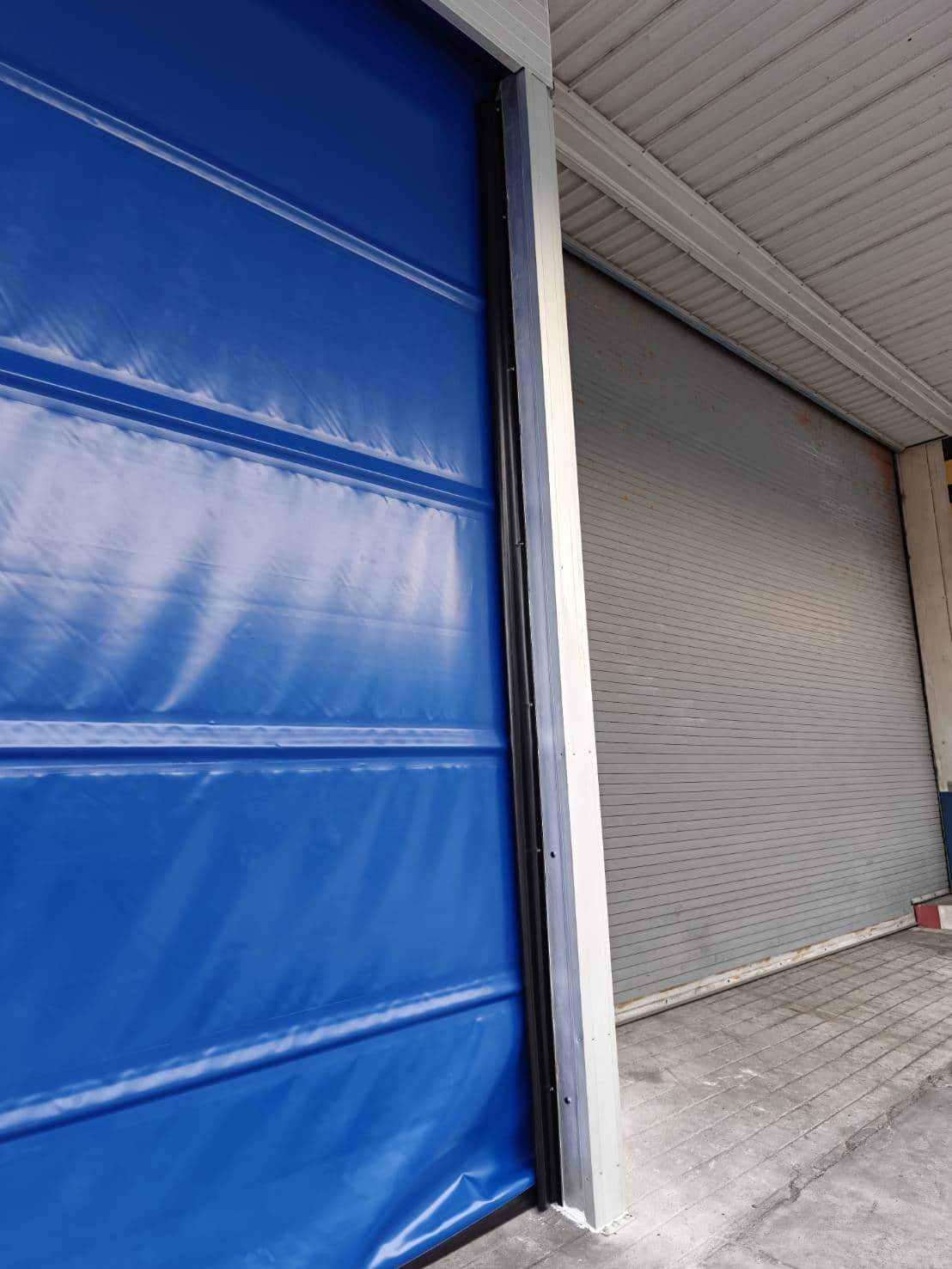 ภาพผลงานติดตั้งประตูไฮสปีด รุ่น Standard สำหรับอาหารและเครื่องดื่ม ที่สมุทรสาคร โดย OZ DOOR (18)