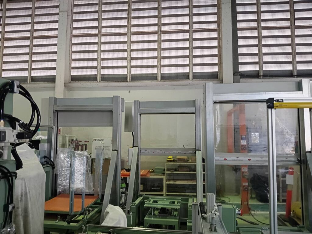 ภาพผลงานติดตั้งประตูไฮสปีด รุ่น Standard สำหรับโรงงานอุตสาหกรรม ที่ระยอง โดย OZ DOOR (9)