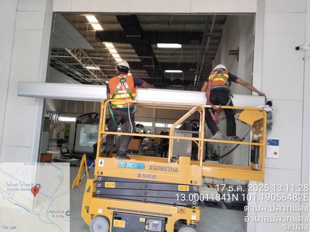 ภาพผลงานติดตั้งประตูไฮสปีด รุ่น Standard สำหรับโรงงานอุตสาหกรรม ที่ระยอง โดย OZ DOOR (15)