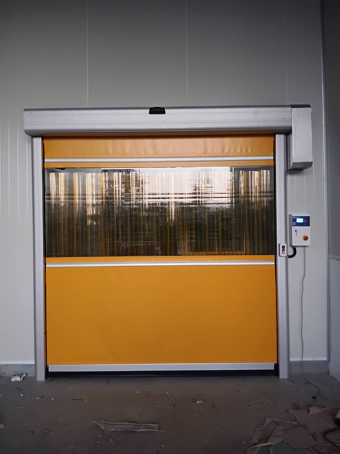 ภาพผลงานติดตั้งประตูไฮสปีด รุ่น Standard สำหรับโรงงานอุตสาหกรรม ที่สมุทรปราการ โดย OZ DOOR (5)