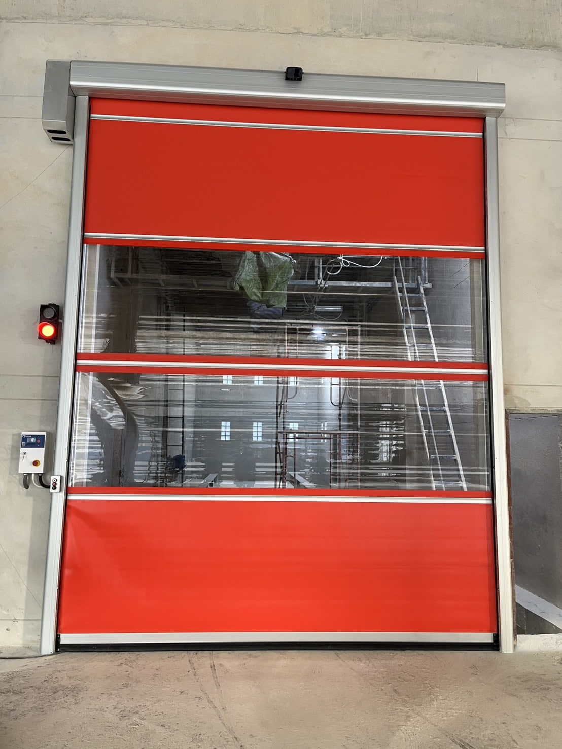 ภาพผลงานติดตั้งประตูไฮสปีด รุ่น Standard สำหรับโรงงานอุตสาหกรรม ที่อุบลราชธานี โดย OZ DOOR (5)