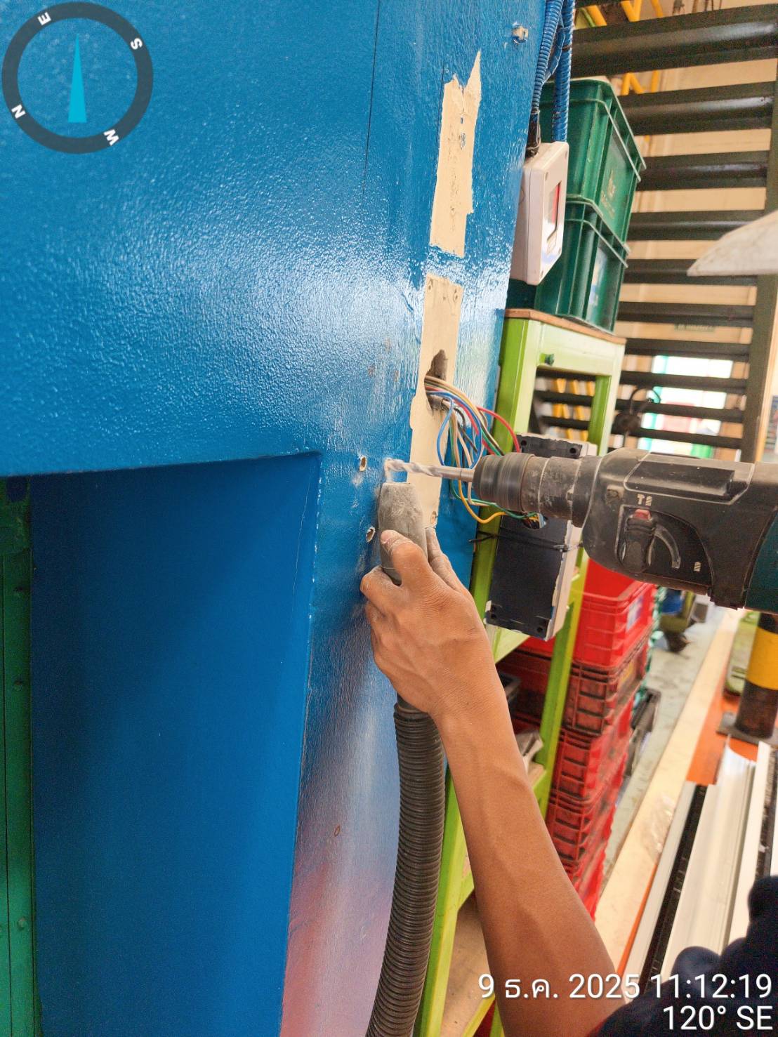 ภาพผลงานติดตั้งประตูไฮสปีด รุ่น Standard สำหรับคลังสินค้าและโลจิสติกส์ ที่ระยอง โดย OZ DOOR (2)