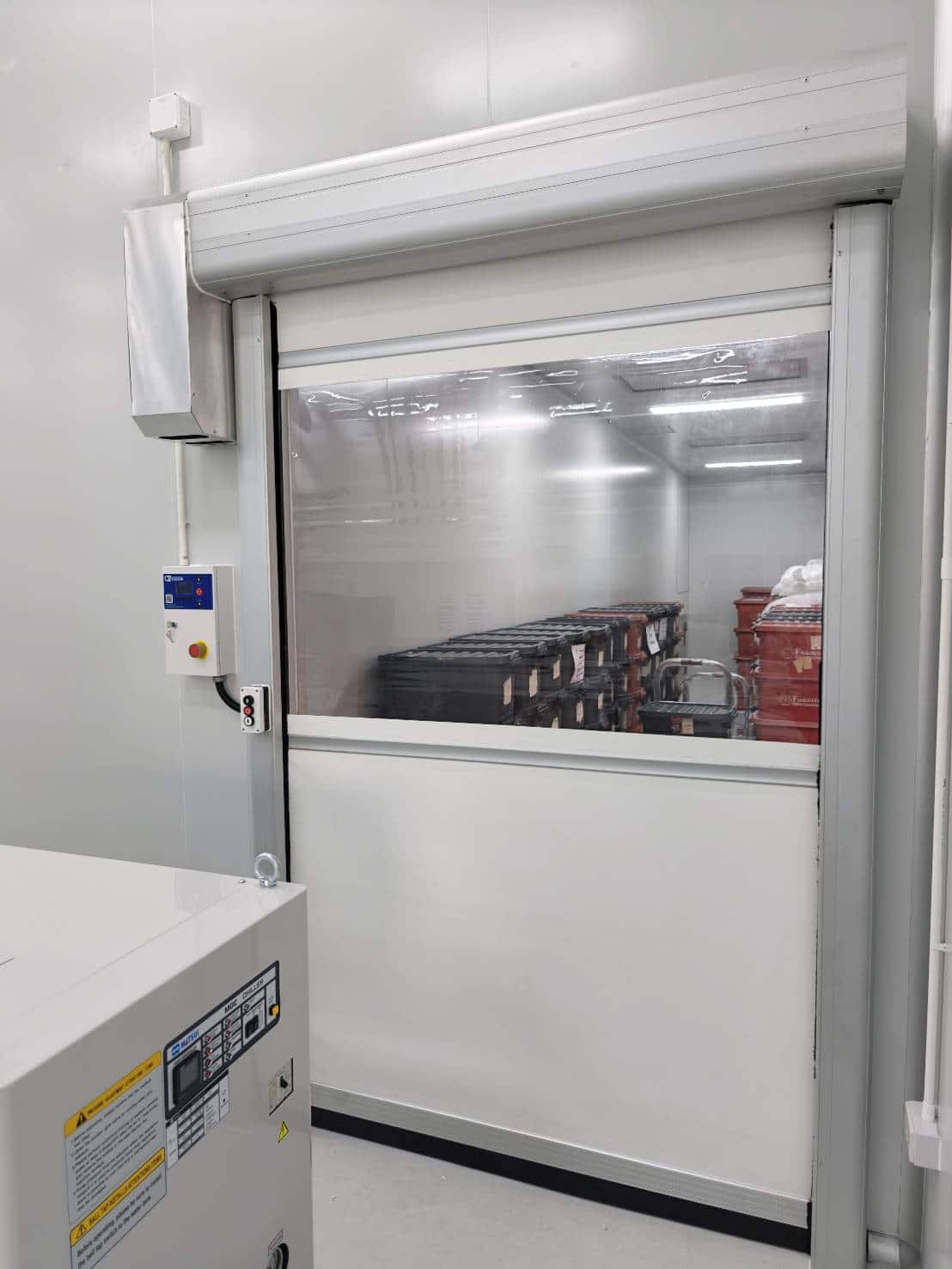 ภาพผลงานติดตั้งประตูไฮสปีด รุ่น Standard สำหรับโรงงานอุตสาหกรรม ที่ระยอง โดย OZ DOOR (7)