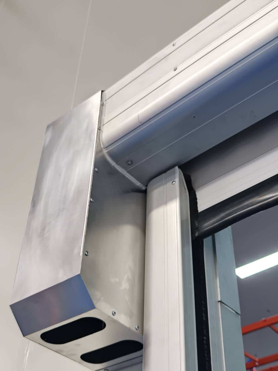 ภาพผลงานติดตั้งประตูไฮสปีด รุ่น Standard สำหรับโรงงานอุตสาหกรรม ที่สมุทรปราการ โดย OZ DOOR (7)