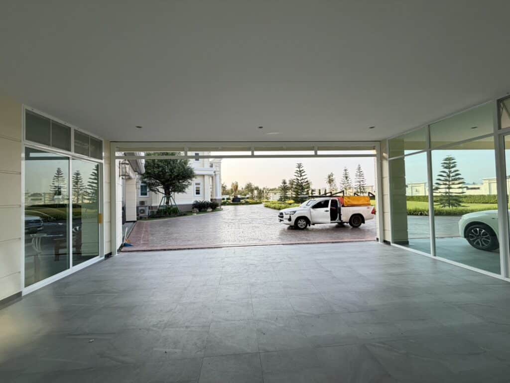 Installation photo of Garage Doors for Single House in Bangkok by OZ DOOR (2)