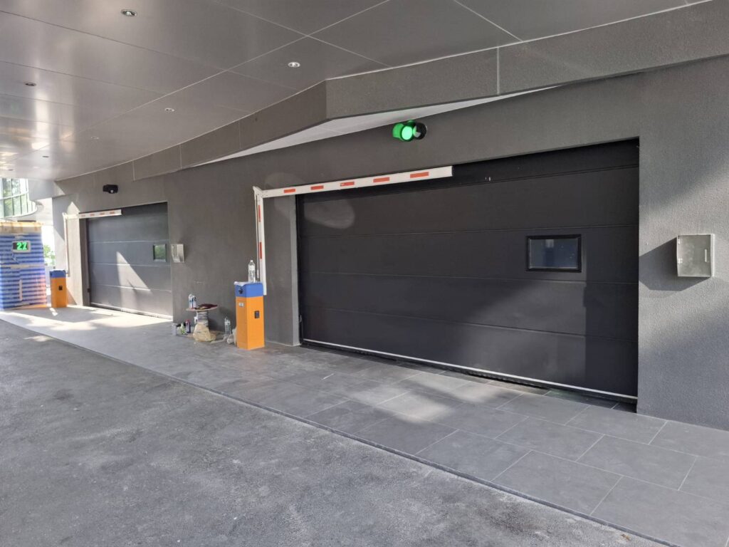 Installation photo of Standard Garage Door for Housing Estate / Developer in Chonburi by OZ DOOR (3)