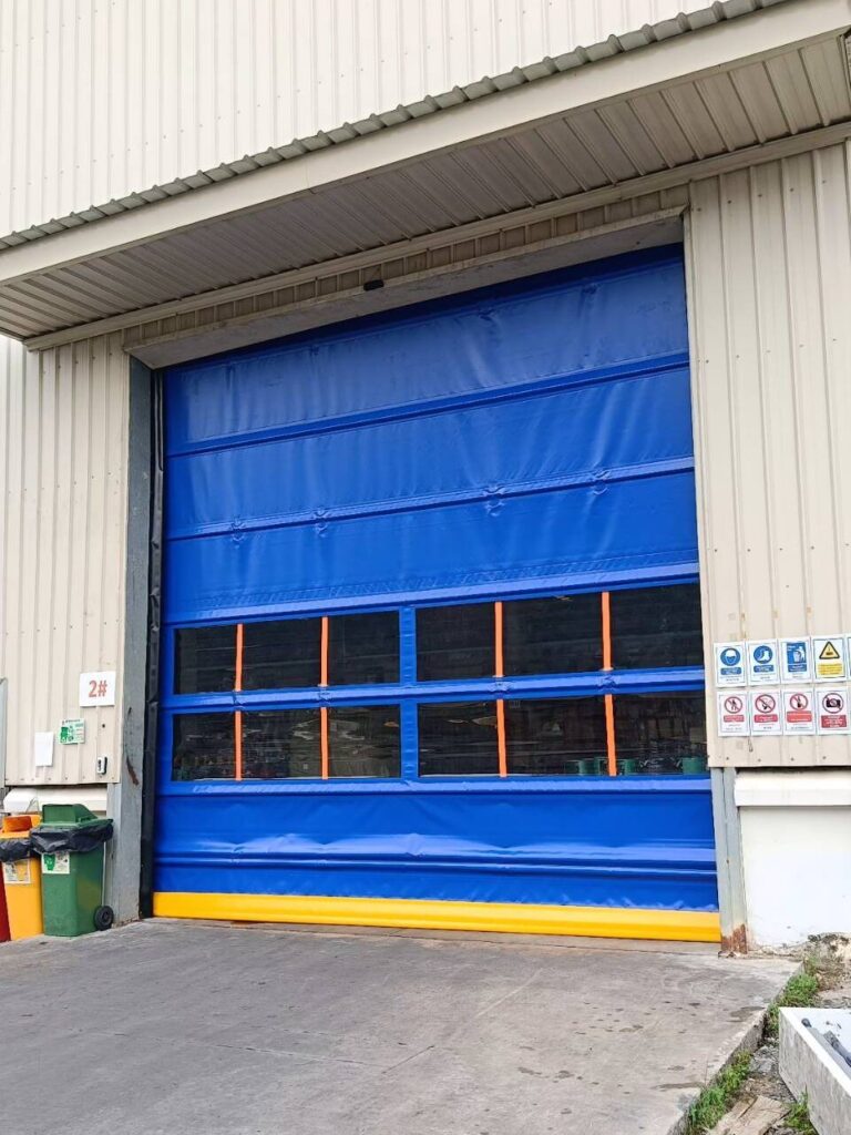 ประตูพับ Mega Door สำหรับโรงงานอุตสาหกรรม | High Speed Folding Door ขนาดใหญ่ เปิดปิดรวดเร็ว ทนลมแรง