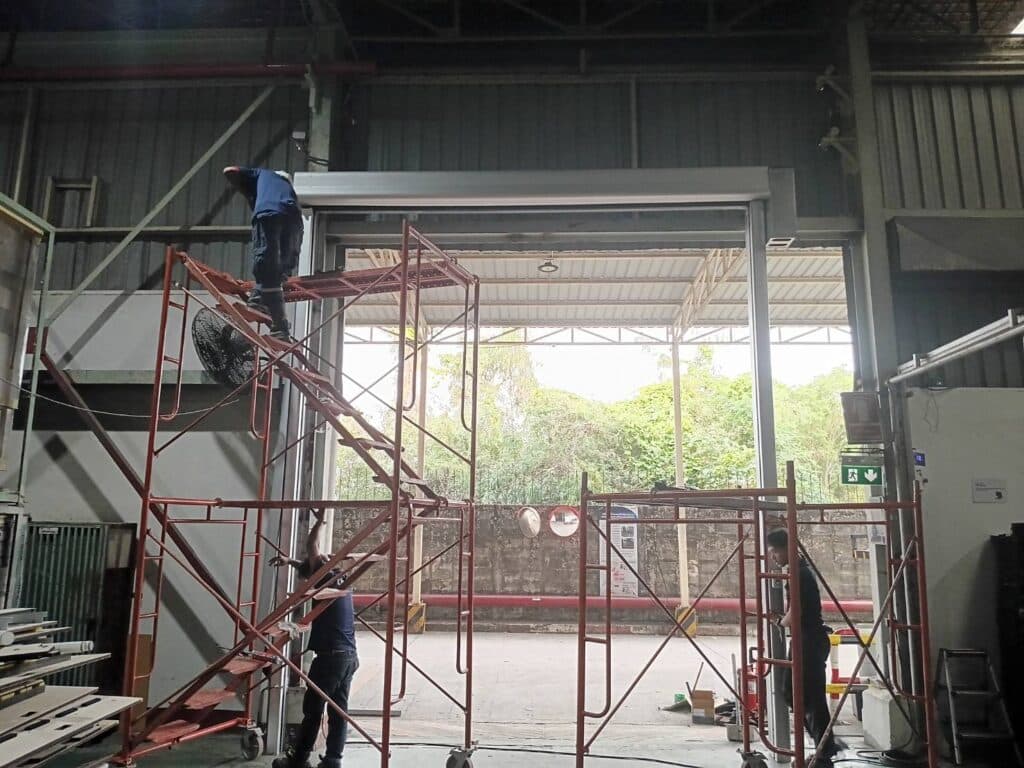 Installation photo of High Speed Doors for Manufacturing in Prachin Buri by OZ DOOR (7)