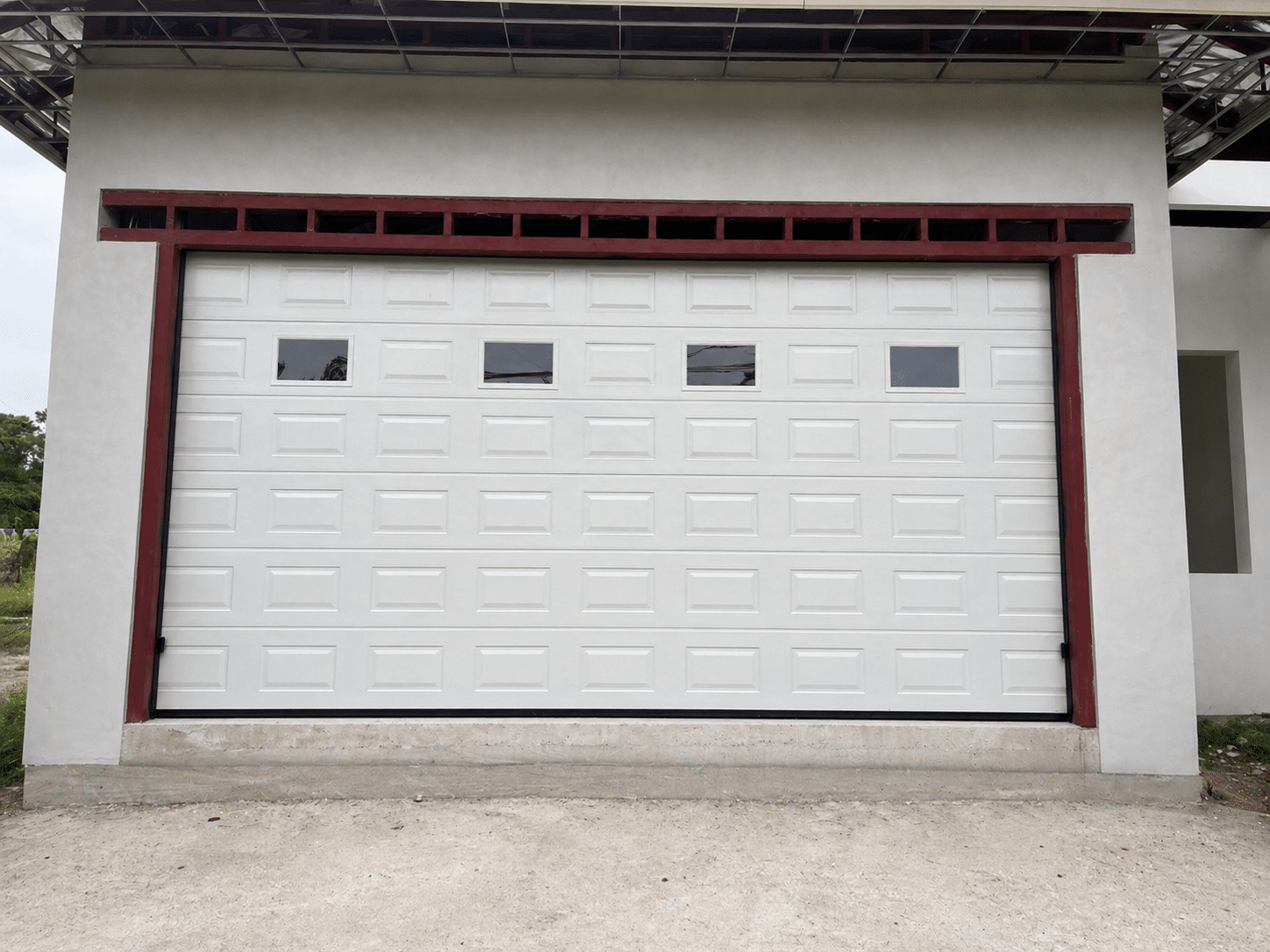 Installation photo of Standard Garage Door for Single House in Phetchaburi by OZ DOOR