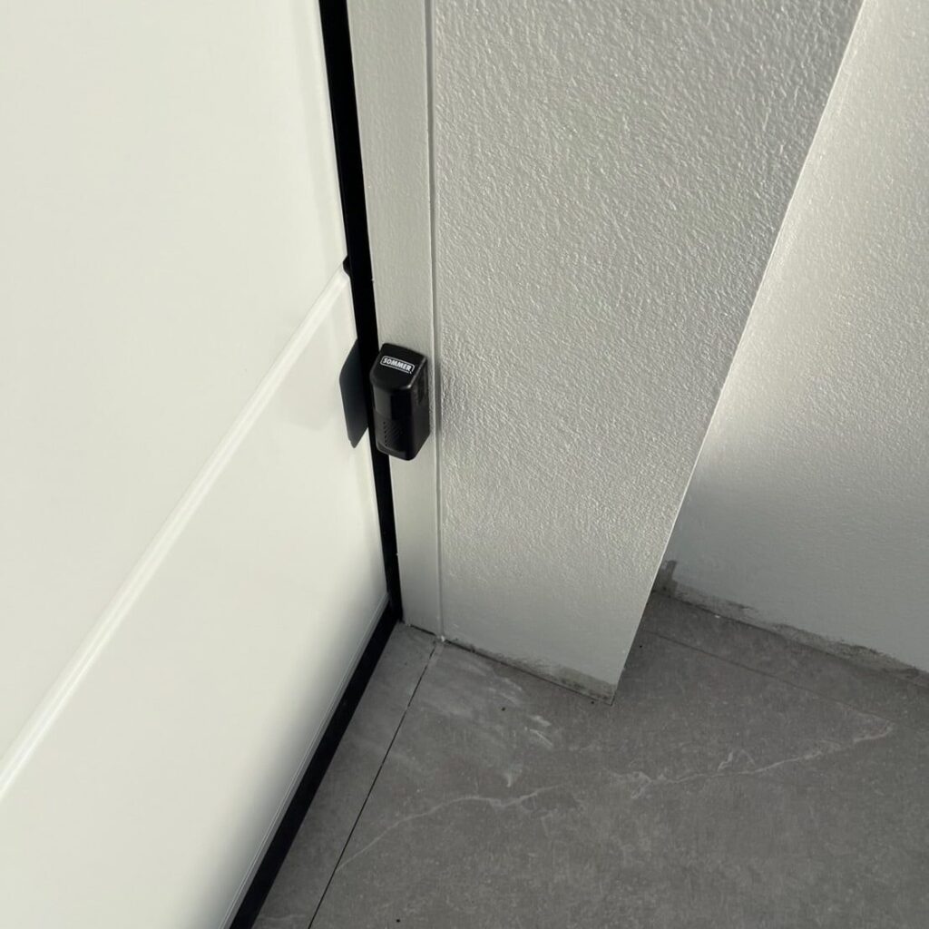 เซ็นเซอร์โฟโต้ SOMMER สำหรับประตูอัตโนมัติ ระบบตรวจจับสิ่งกีดขวางความปลอดภัยสูง