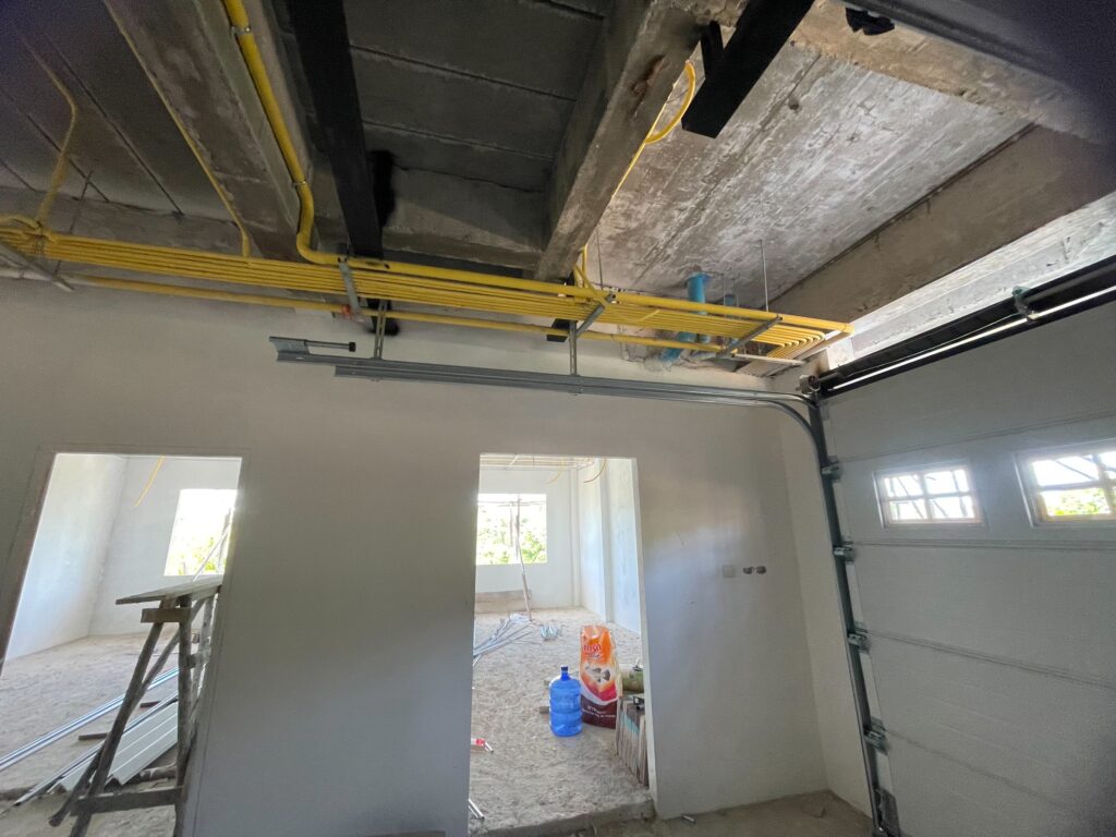 Installation photo of Standard Garage Door for Single House in Phetchabun by OZ DOOR (7)