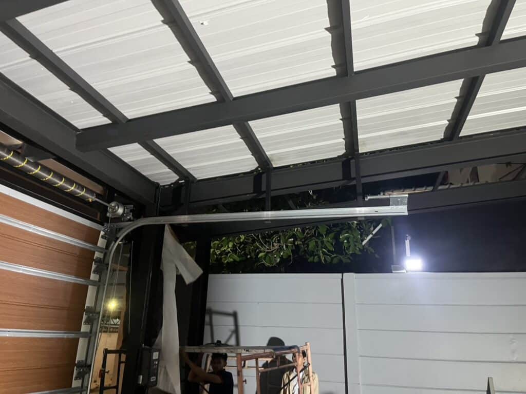 Installation photo of Standard Garage Door for Single House in Bangkok by OZ DOOR (4)